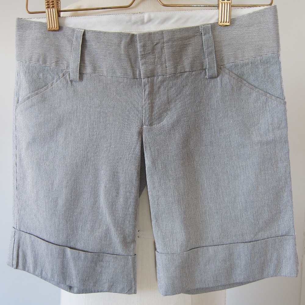 New Alice + Olivia Stretch Cotton Bermuda Shorts